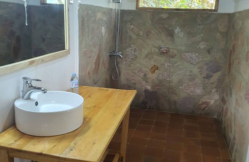 Bwindi Resort | Buhoma Gorilla Camp