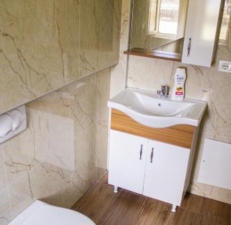 Valbone Apartment | Bujtinat e lugines Valbone