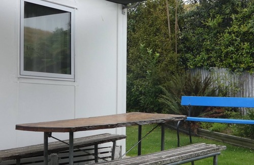 Clutha District House | Bull Creek Bach - Stunning Ocean view!