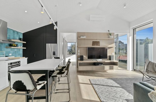Wanaka House | Bull Ridge Escape - Wanaka Holiday Home