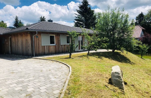 Schwarzenberg am Boehmerwald House | Bungalow for max 6 people near ski lift cross-country hiking, also wood stove