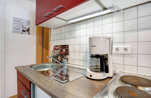 Bakenberg House | Bungalow 'Bungalow - Bark Sedov, Bgl 2' with Private Terrace and Wi-Fi