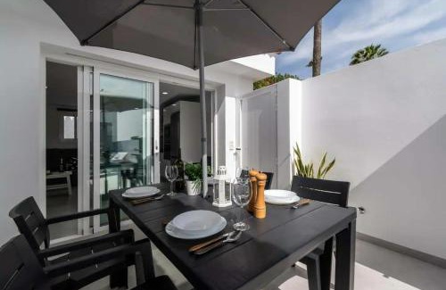 Chayofa House | Bungalow con piscina comunitaria