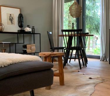 Borkwalde House | Bungalow im Wald