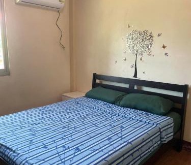 Naga House | Bungalow In Concepcion Grande
