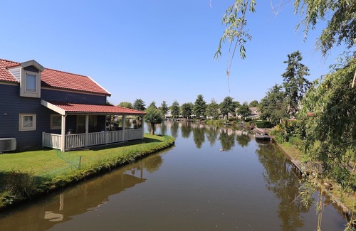 Municipality of Nissewaard House | Bungalow in Zuytland with Private Fishing Jetty