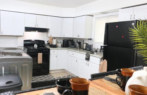 Kingston Apartment | Bungalow Kingston
