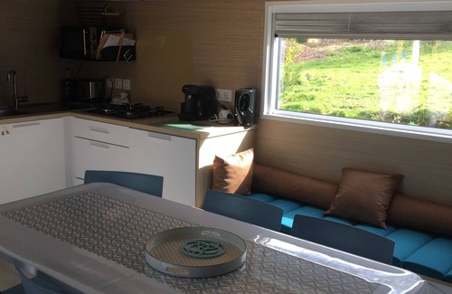 Caurel House | BUNGALOW LAC DE GUERLEDAN