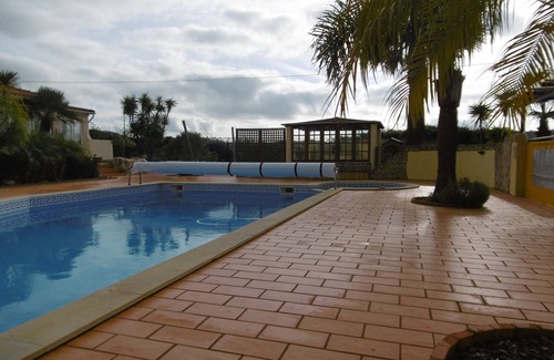 Burgau Apartment | Bungalow with apartment in a quiet location and large pool