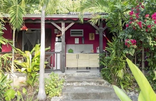 Les Mangles House | Bungalows in Guadeloupe VÈPÉLÈ