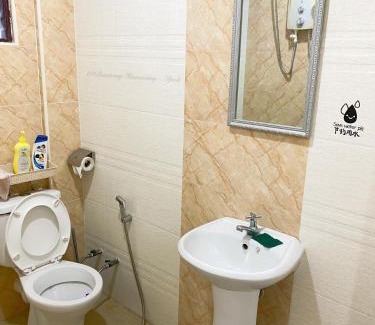 Guntong House | Buntong Homestay -Rooms Only