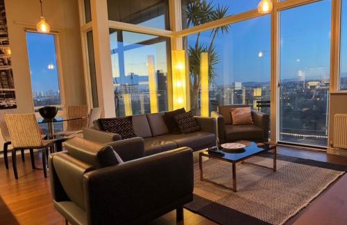 Faraday House | Burgess Park Penthouse