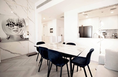 Umm Suqeim 3 Apartment | Burj al Arab FRONT 2 BEDROOM APPARTAMENT