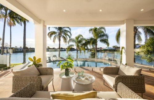 Burleigh Waters House | Burleigh Luxe Escape