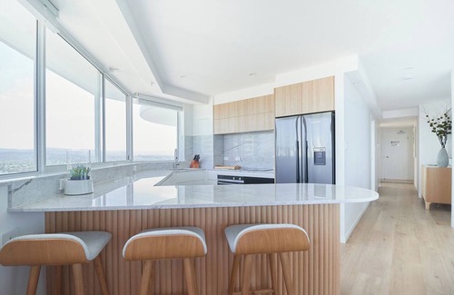 Miami Apartment | Burleigh Surf Apartments
