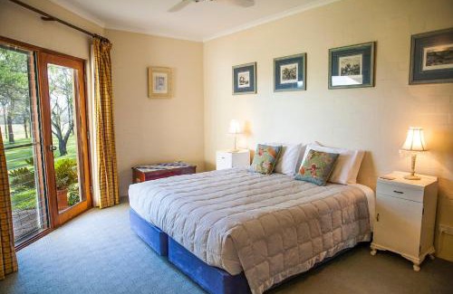 Lovedale House | Burncroft Guesthouse