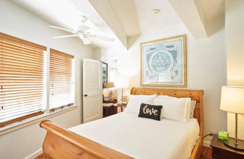 Burns Square Hotel | Burns Square Boutique Hotel