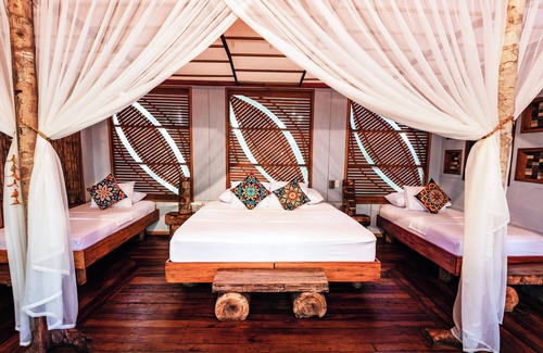 Leticia Hotel | Buru Nature Hotel