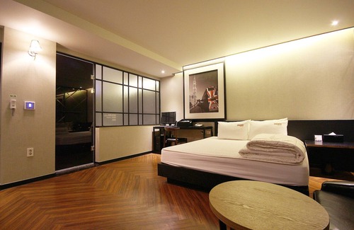 Buk-gu Hotel | Busan Deokcheon 2heaven Hotel