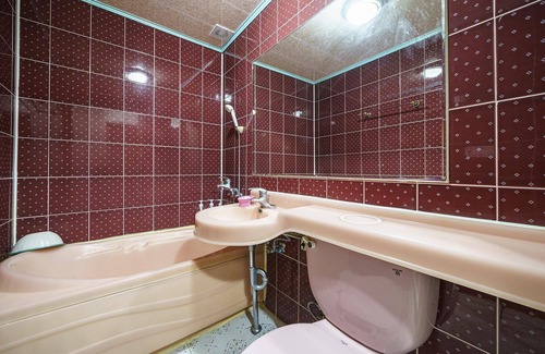 Oncheonjang Hotel | Busan Seodong Zen