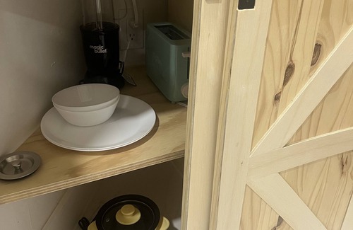 Sulphur Springs Apartment | Busch Gardens Bliss Suite -2