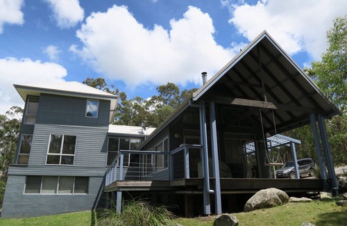 Vacy House | Bushland Lodge Eaglereach Resort Vacy NSW reception