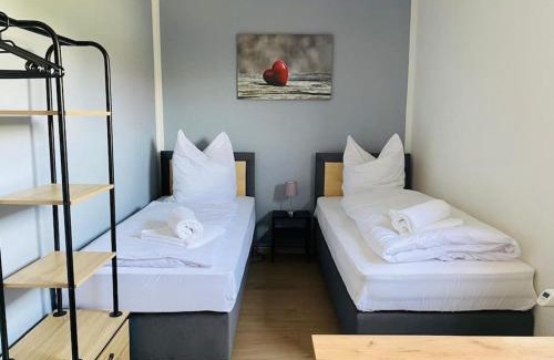 Schkopau Apartment | Business Apartment mit Netflix am Flughafen Leipzig-Halle