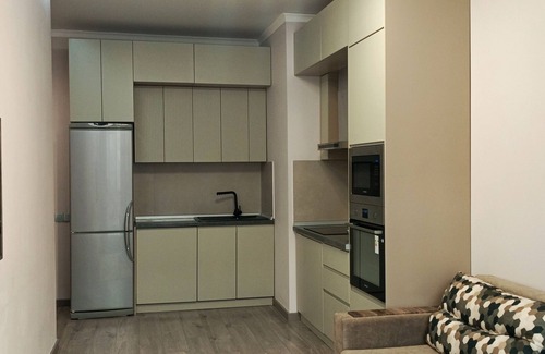 Almaty Apartment | Business-Class Comfort in Central Almaty – Stylish Apartmentn