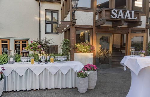 Donzdorf Apartment | Business double room with shower and WC