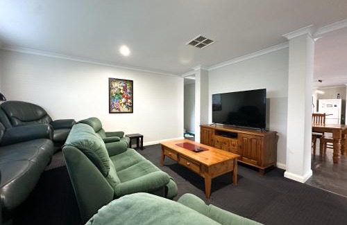 Broadwater House | Busselton Broadwater Holiday Home