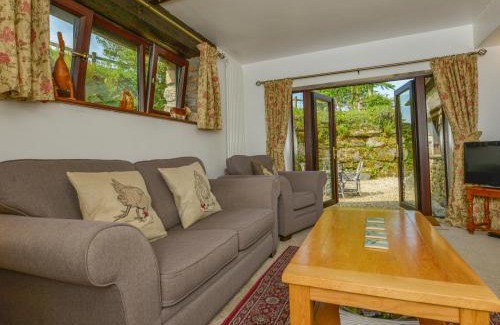 Yelverton House | Buster Barn