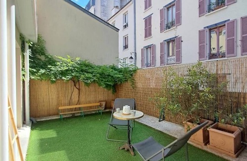 Butte-aux-Cailles Apartment | Butte aux Cailles - Place Ditalie. Appartement Avec Grande Terrasse Jardin !