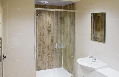 Northallerton House | Buttercup Cottage