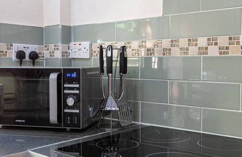 Trefriw Cottage | Butterfly Cottage - Two Bedroom Cottage, Sleeps 4