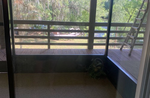 Old Town House | Butterfly Crossing peaceful getaway on the historic Suwannee. Fish, Boat, Relax