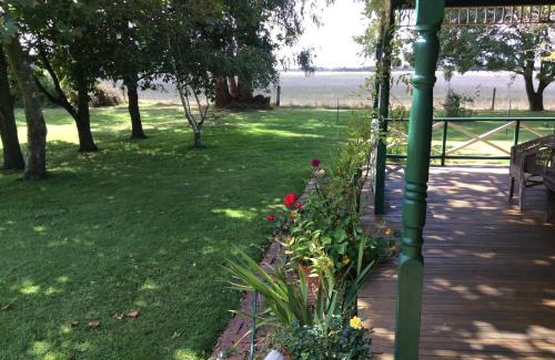 Nirranda Bed & Breakfast | Butterfly Farm Bed and Breakfast Nirranda