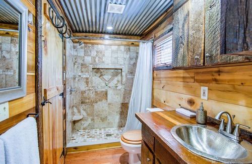 Gordonsville Bed & Breakfast | Butterfly Hollow B&B