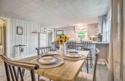 Buzzards Bay House | Buttermilk Cottage in Cape Cod: Steps to Beach