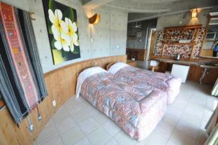 Maeganeku House | Buzz Resort