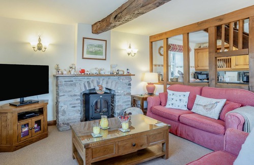 Defynnog House | Bwthyn Blaencar - One Bedroom House, Sleeps 2