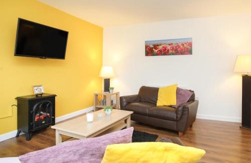 Bryngwran House | Bwthyn Tyn y Coed