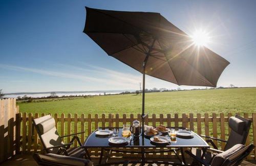Cardigan House | Bwthyn y Ddol - a cottage with stunning views