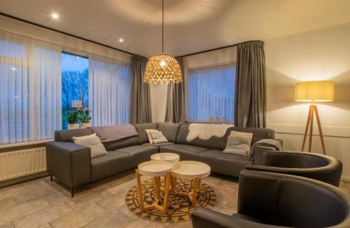 Diessen House | By Romme