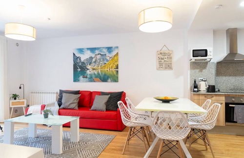 Arinsal Apartment | By Ski Lift, Scenic Terrace & Free Parkingnn