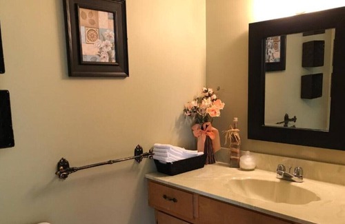 Stanhope Cottage | By The Bay Cottages in Stanhope! - 4 Bedroom Executive House