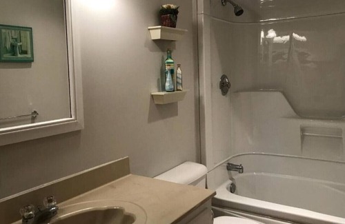 Stanhope Cottage | By The Bay Cottages in Stanhope! - 4 Bedroom Executive House