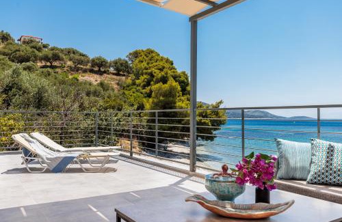 Elios House | By the sea