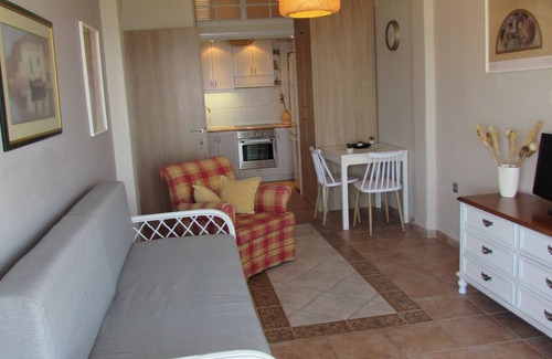 Nea Peramos Apartment | By the Sea Luxury Apartment Kavala (Nea Peramos)