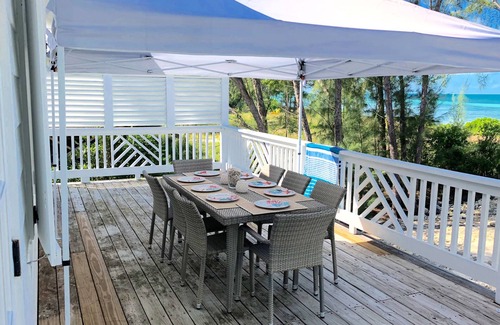 Tarpum Bay House | By The Sea - Seaside paradise, newly renovated & furnished