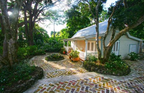 Bowling Alley Hill House | Byde Mill- The Experience